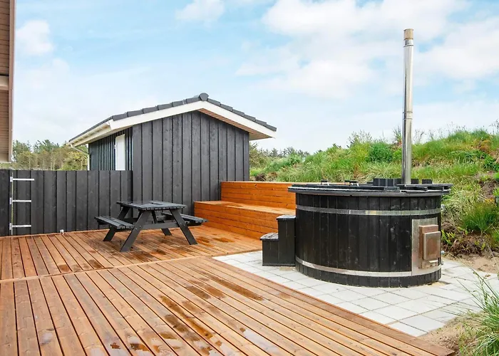 4 Star In Lokken Løkken